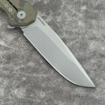 Nóż Składany MK Knives & Tools Ingeni MT 'Scatter 2' | Seria Mid-Tech Po Customizacji | Bead Blasted CPM-S90V Brass/Olive Anodized Titanium Flipper Frame Lock - obrazek 3