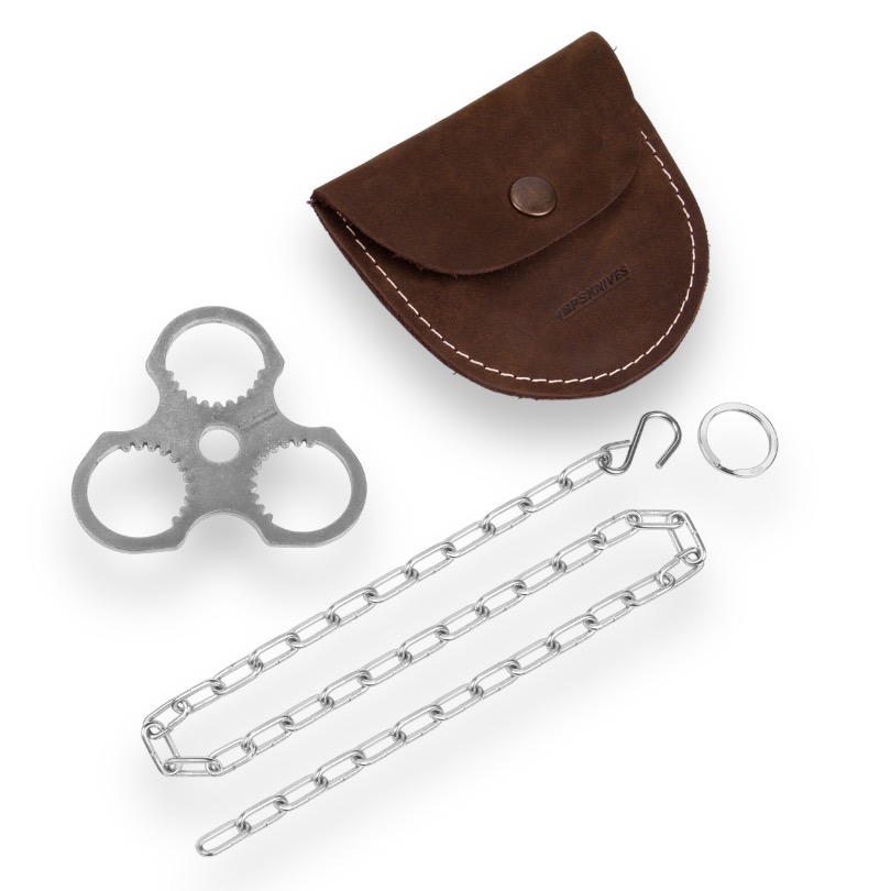 Uchwyt Na Trójnóg Kempingowy/Bushcraftowy BPS Knives Camping Tripod Board z Łańcuchem i Skórzanym Etui