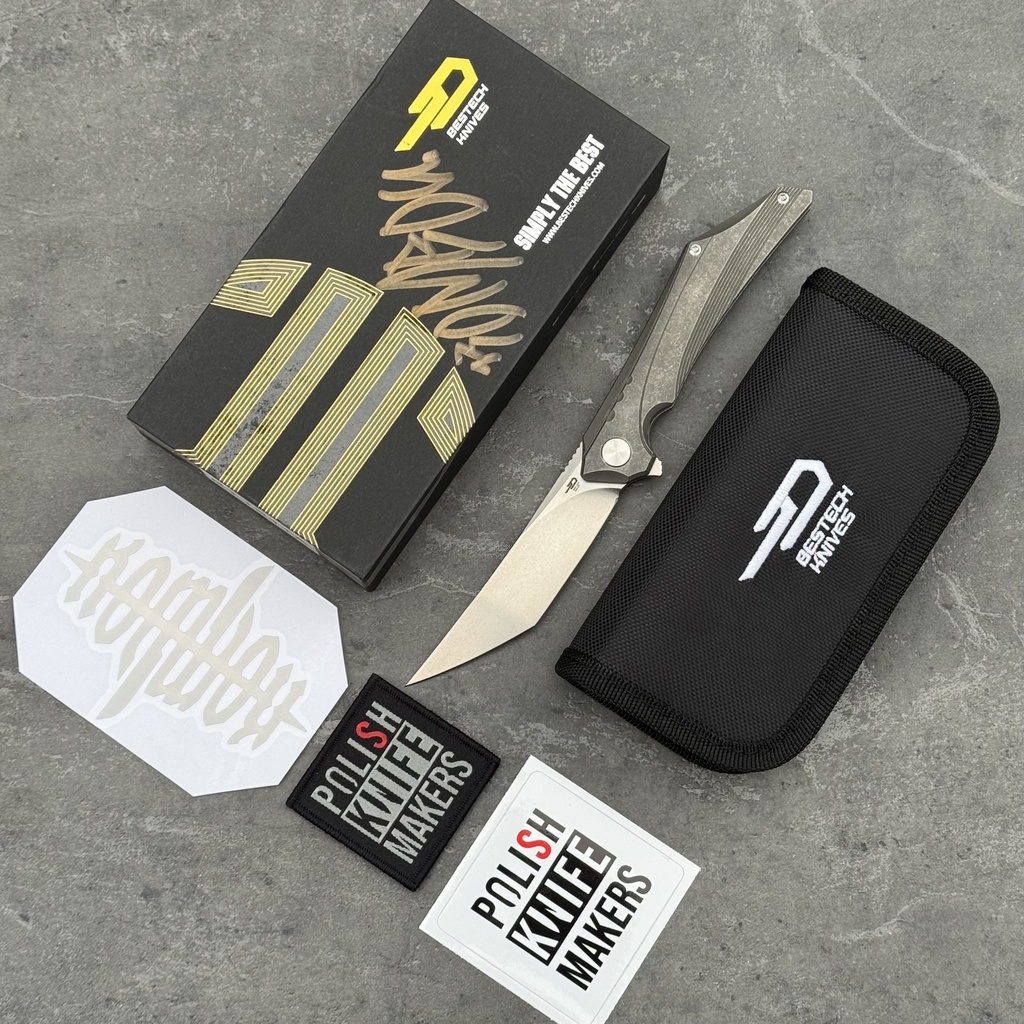 Nóż Składany Bestech Kamoza BT1911A by Kombou - SPECJALNY SET KOLEKCJONERSKI Z AUTOGRAFEM | Stonewashed M390 Dark Grey Titanium