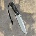 Nóż MK Knives & Tools Crowbar "Fear The Bear" Bead Blasted Elmax Camo Canvas Micarta/Black G10 OD Green Kydex - obrazek 5