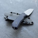 Nóż MK Knives & Tools Flin "Expedition" Bead Blasted M390 Blue Canyon Richlite Gunmetal Grey Kydex Kydex - obrazek 7