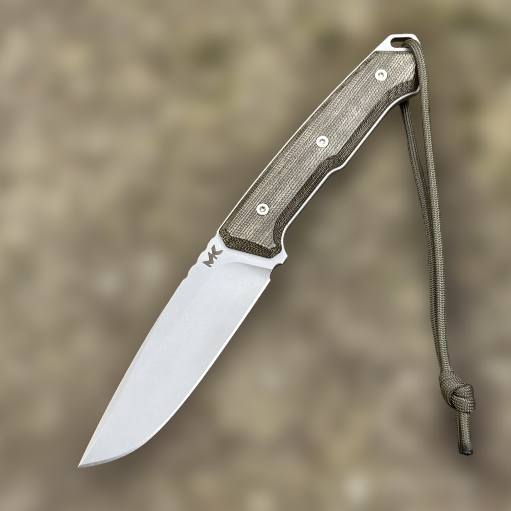 Nóż MK Knives & Tools Nomad PROTOTYPE MK/Fox Glass Blasted Elmax Green Canvas Micarta Kydex