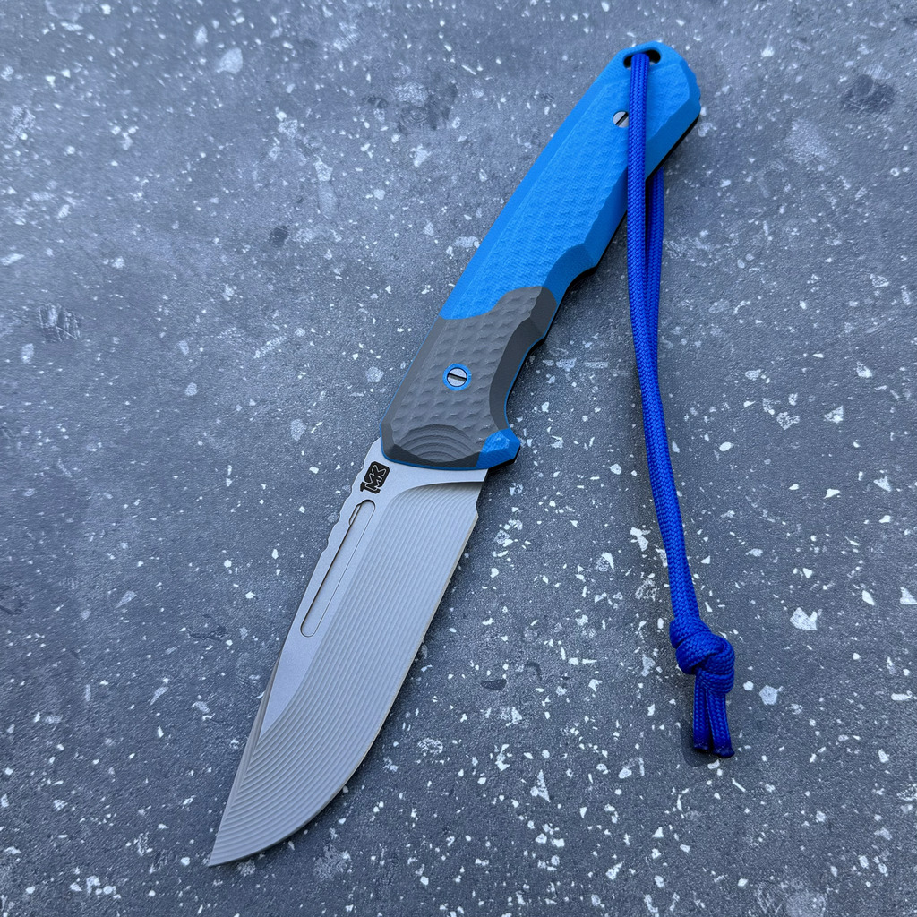 Nóż MK Knives & Tools Venn PROTOTYPE 10th Anniversary Logo Glass Blasted Elmax Blue/Grey G10 Grey Kydex