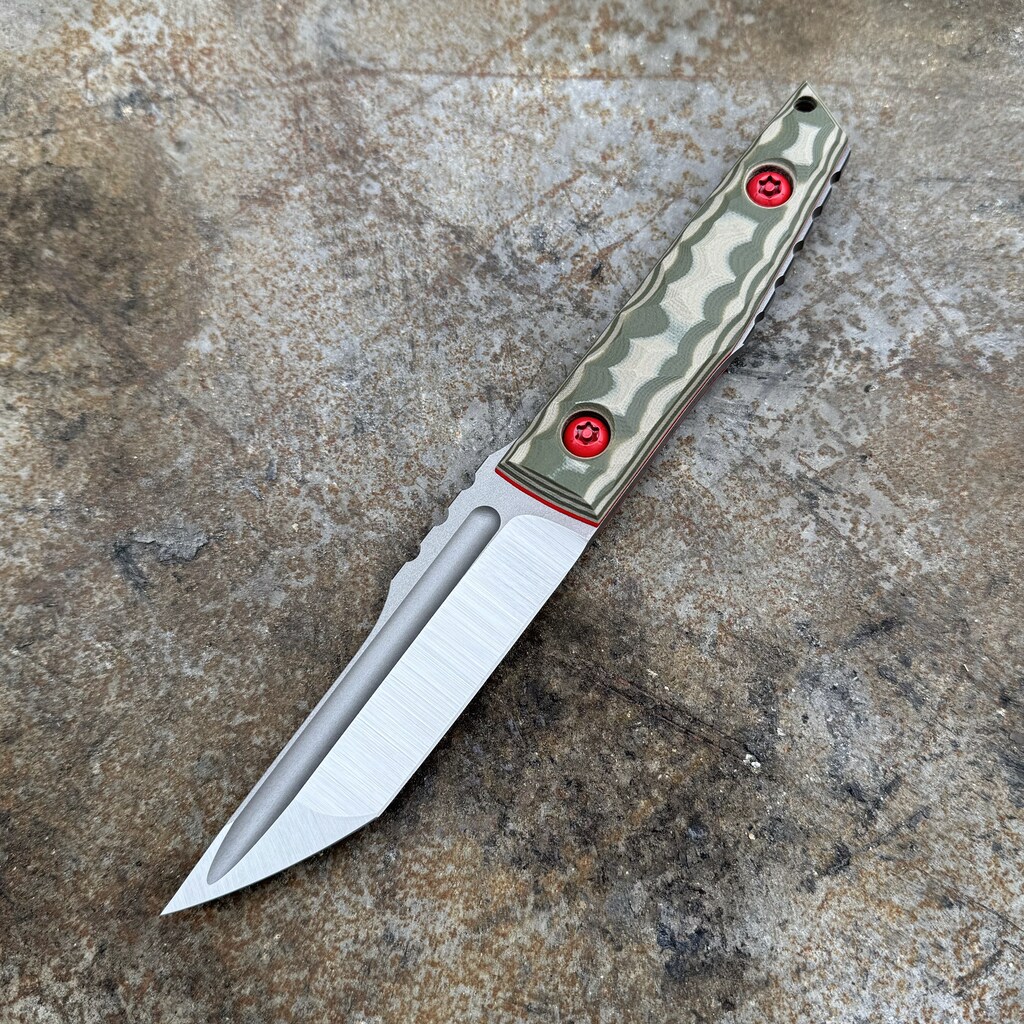 Nóż PG Knives | Piotr Gosciniak Compact Tanto "Coleus" | Satin Elmax Tan/Olive G10 Olive Kydex