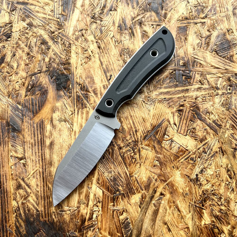 Nóż Sliwkosky Knives Urban Sheep "Noir" | Satin Elmax Black Canvas Micarta Black Kydex