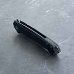 Nóż Składany MK Knives & Tools Ingeni MT 'Penumbra' | Seria Mid-Tech Po Customizacji | Sandblasted CPM-S90V Black Stormwash Titanium Flipper Frame Lock - obrazek 8