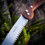 WOXNA Ljusnan 180 – Piła Bushcraftowa Premium 180 mm + Skórzana Pochwa | Stal Nierdzewna - obrazek 12