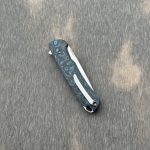 Nóż składany MK Knives & Tools Humbler “Arctic Storm” Satin MagnaCut – Limited FatCarbon Series | Zestaw kolekcjonerski - obrazek 3